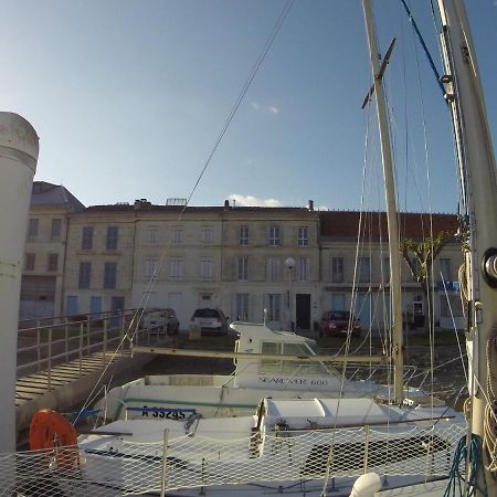 Chambres D'Hotes La Rive Mortagne-sur-Gironde Esterno foto